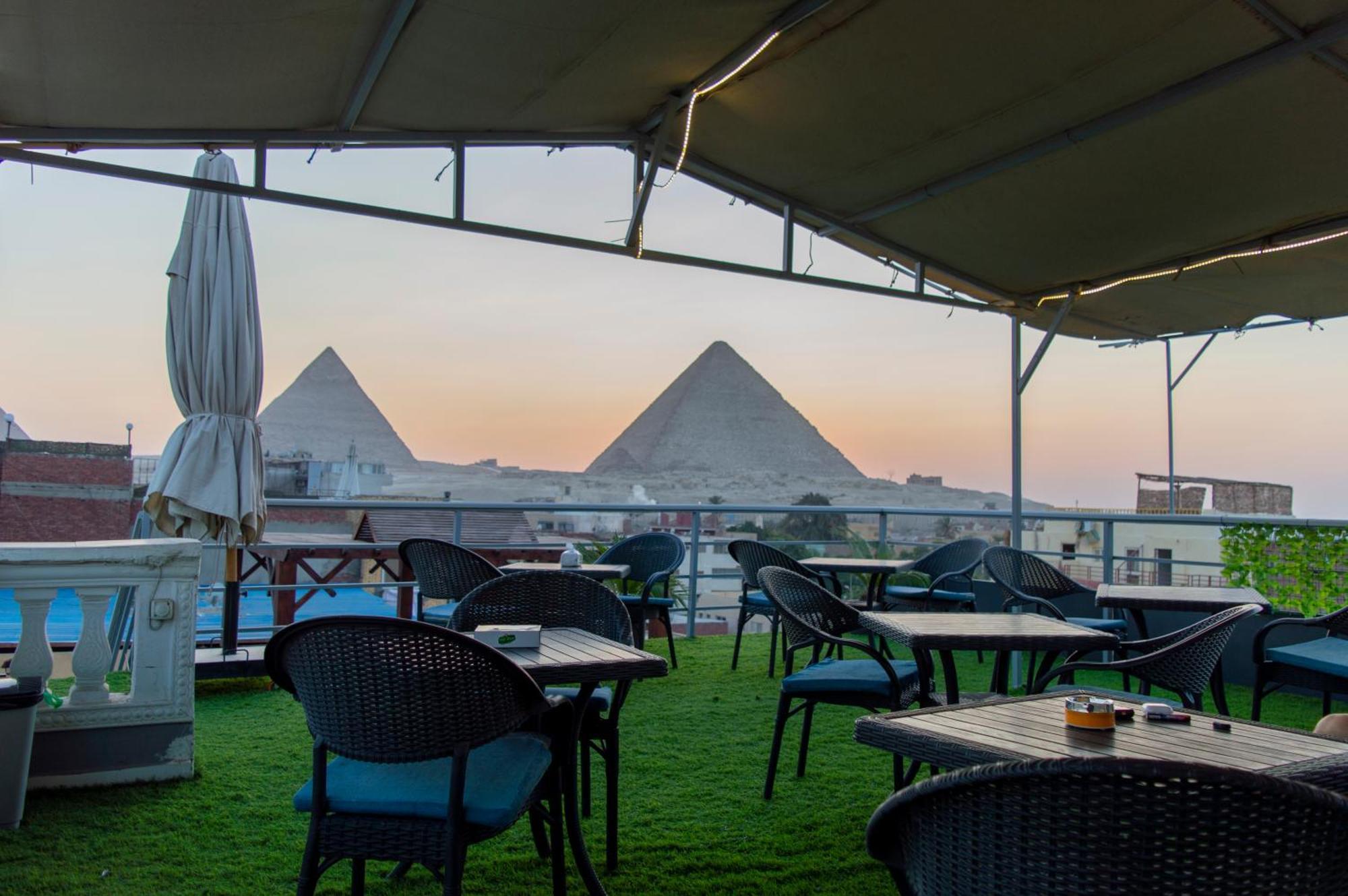 The Pyramids Gate Inn Kafret el-Gabal Dış mekan fotoğraf