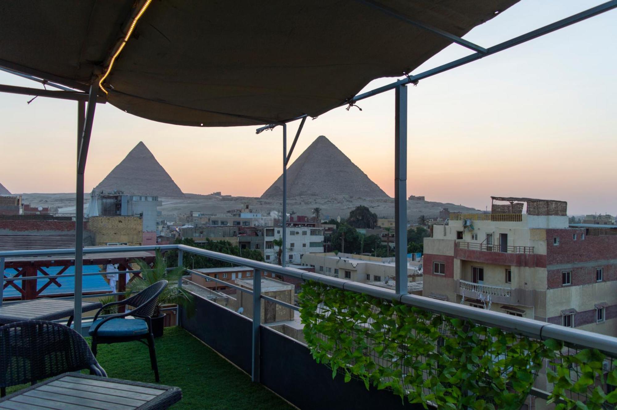 The Pyramids Gate Inn Kafret el-Gabal Dış mekan fotoğraf