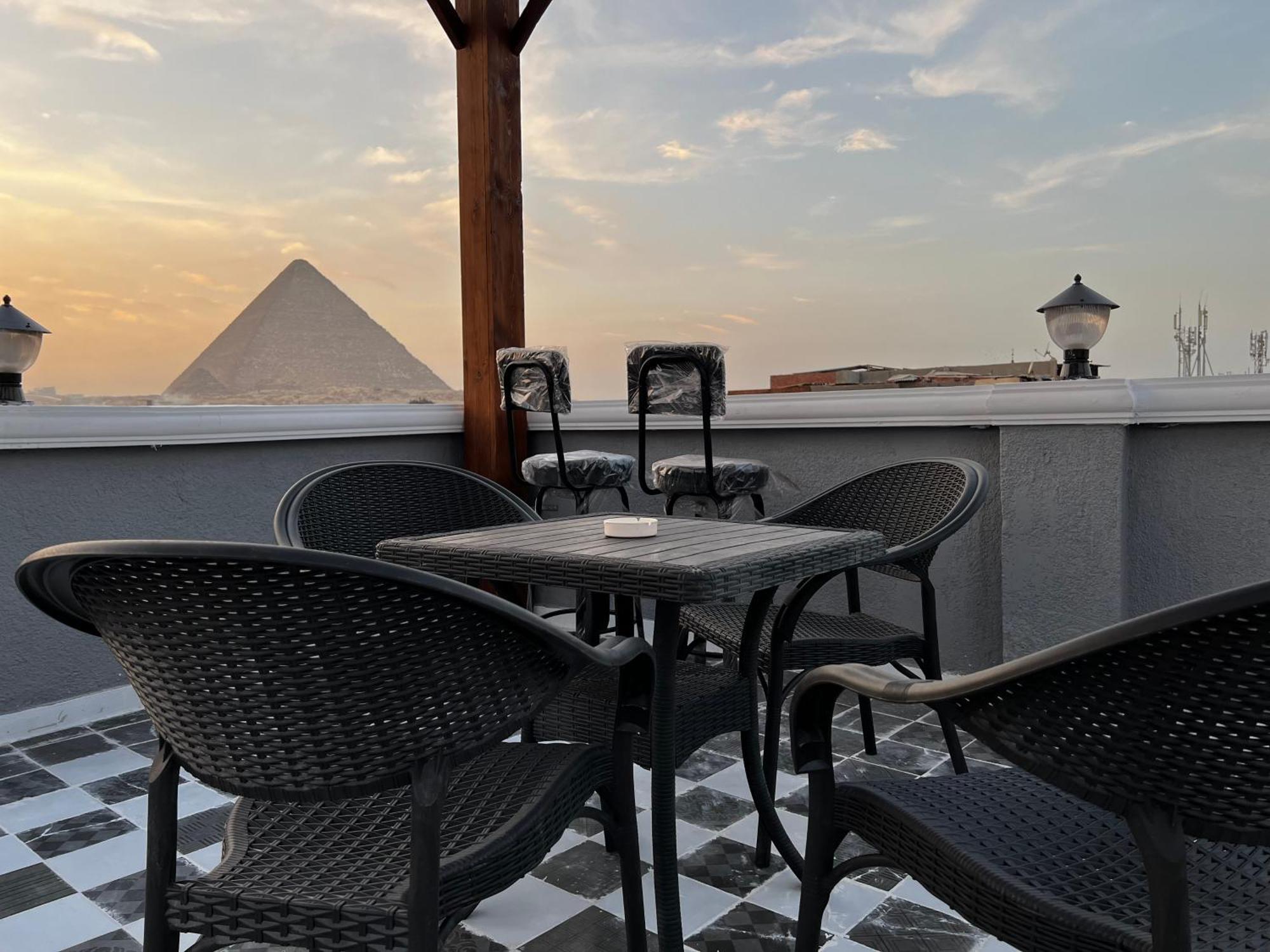The Pyramids Gate Inn Kafret el-Gabal Dış mekan fotoğraf